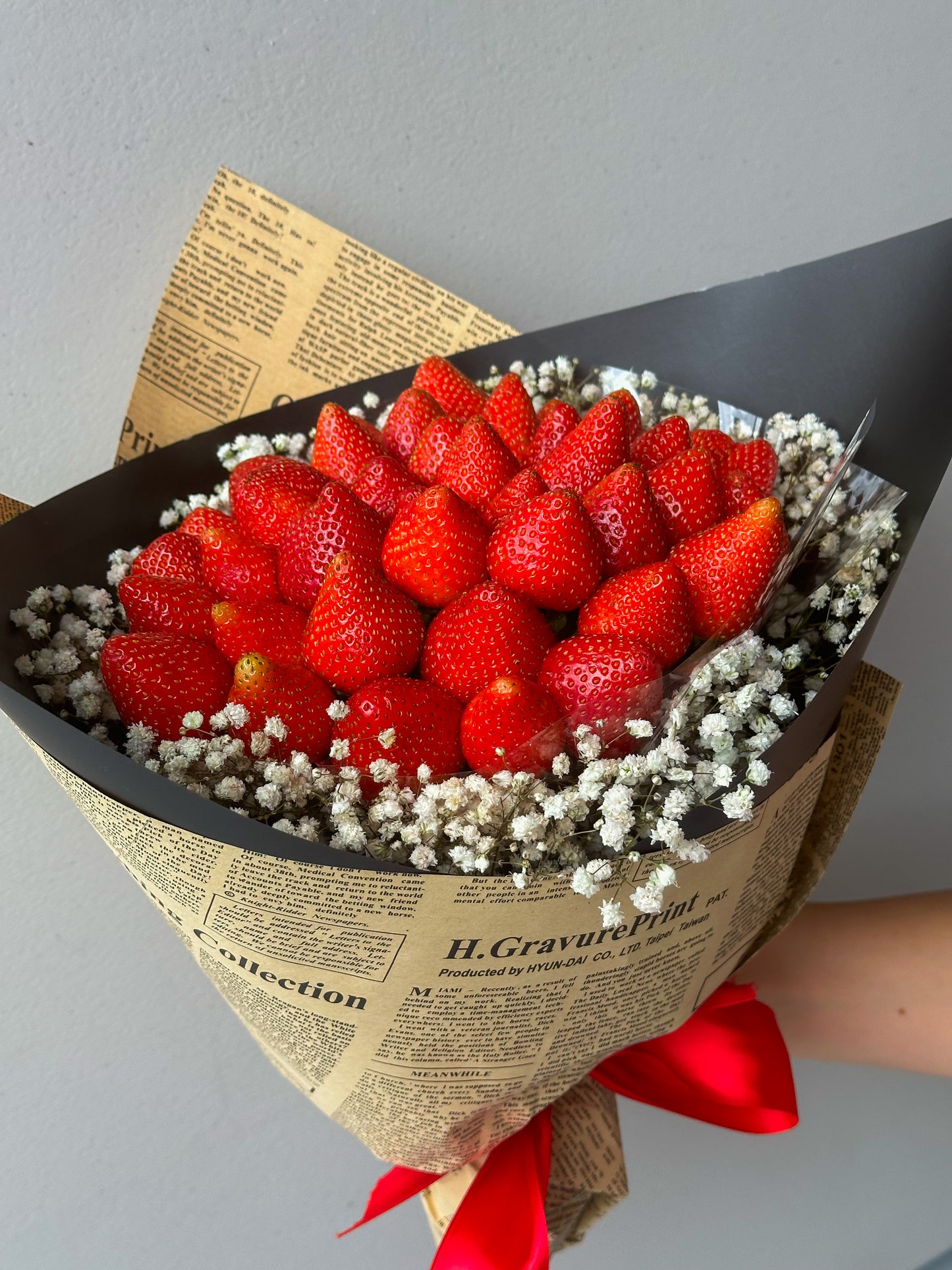 Crave Club's Original Strawberry Bouquet